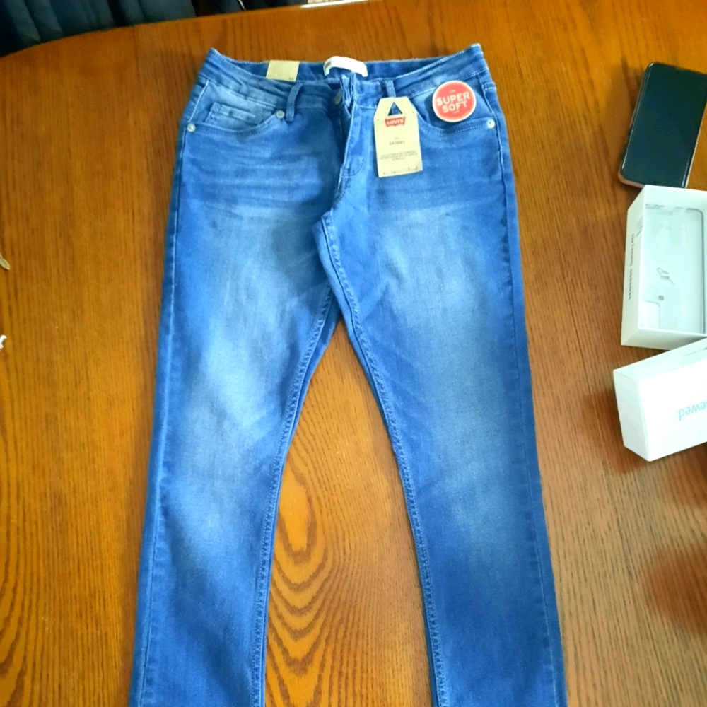 Girls levi's Jeans